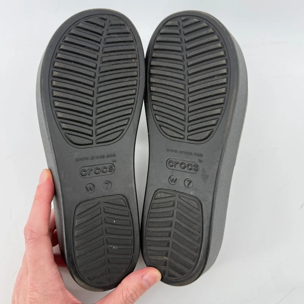 CROCS brooklyn animal